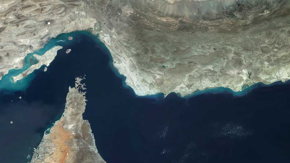 Hormuz si blocca, cresce la tensione sul corridoio del petrolio