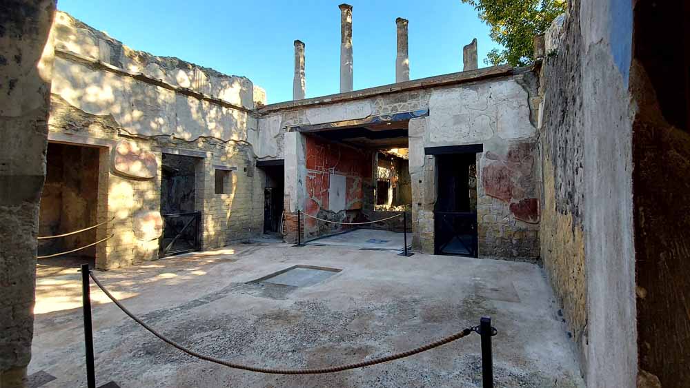 Scavi di Ercolano, riapre la Casa del mobilio carbonizzato dopo quasi trent&rsquo;anni